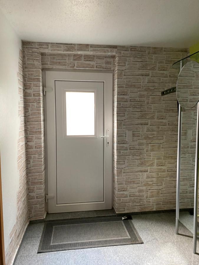 Studio-Appartement Нойнбург форм Валд Екстериор снимка