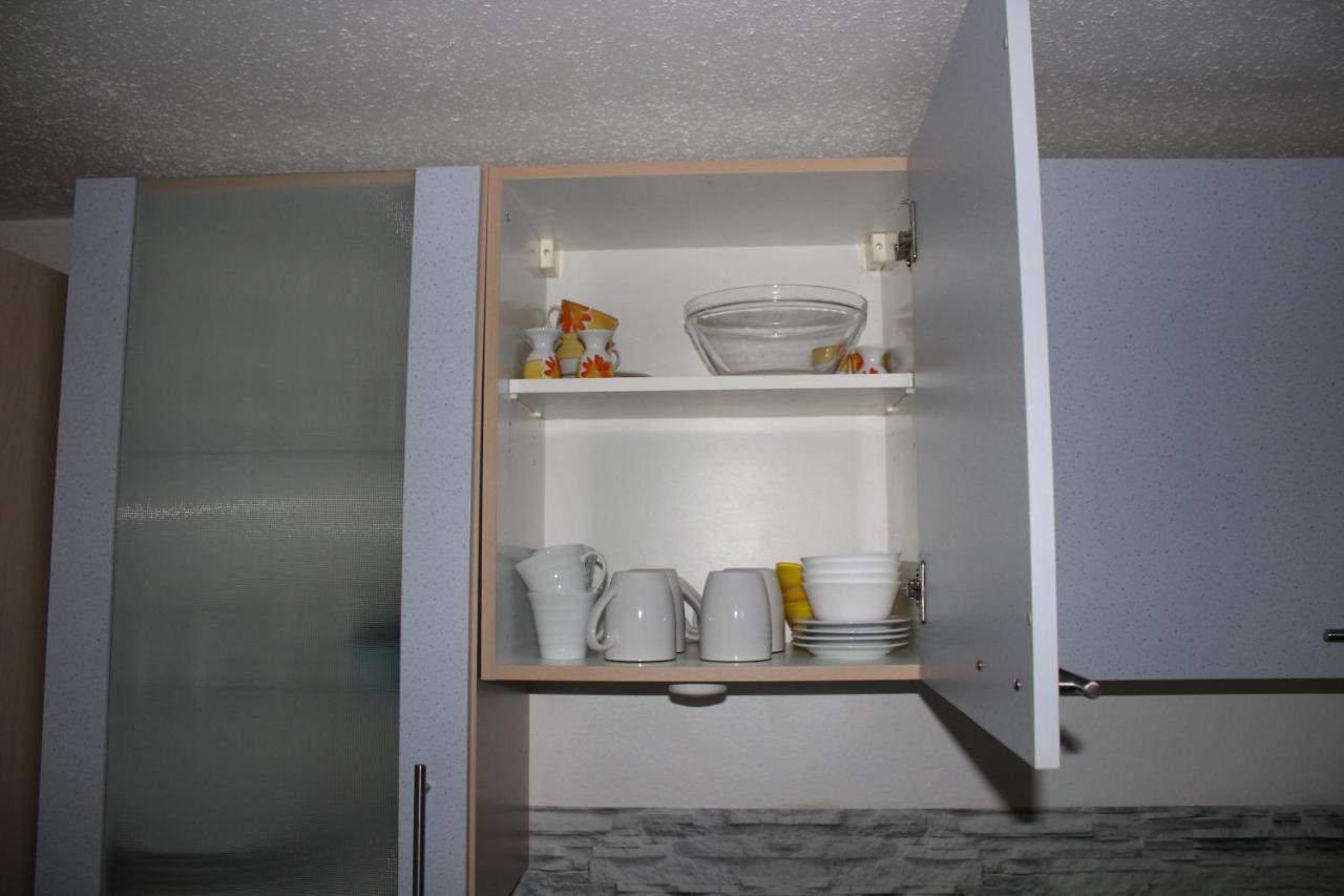 Studio-Appartement Нойнбург форм Валд Екстериор снимка